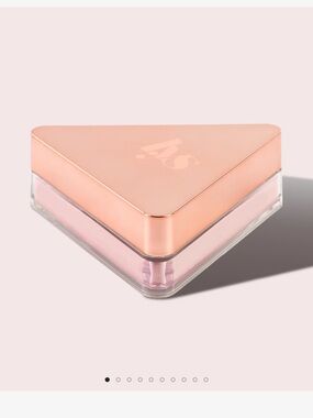 L.ys Triple Fix Translucent Loose Setting Powder in Sincere Pink, NEW, MSRP $26